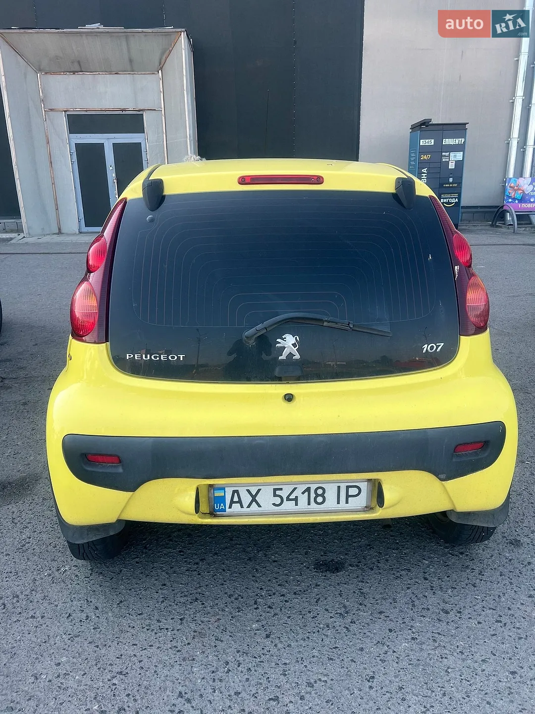 2012 Peugeot 107 - мініатюра 2