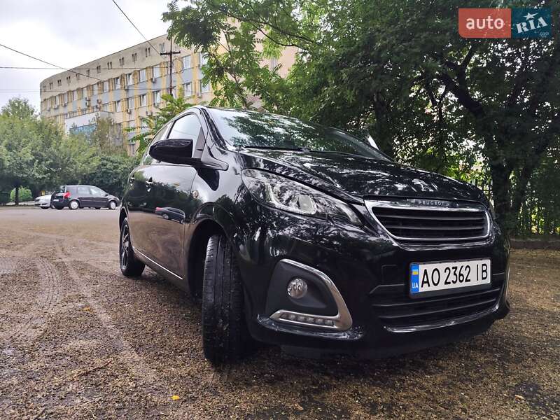 Хетчбек Peugeot 108 2016 в Ужгороді