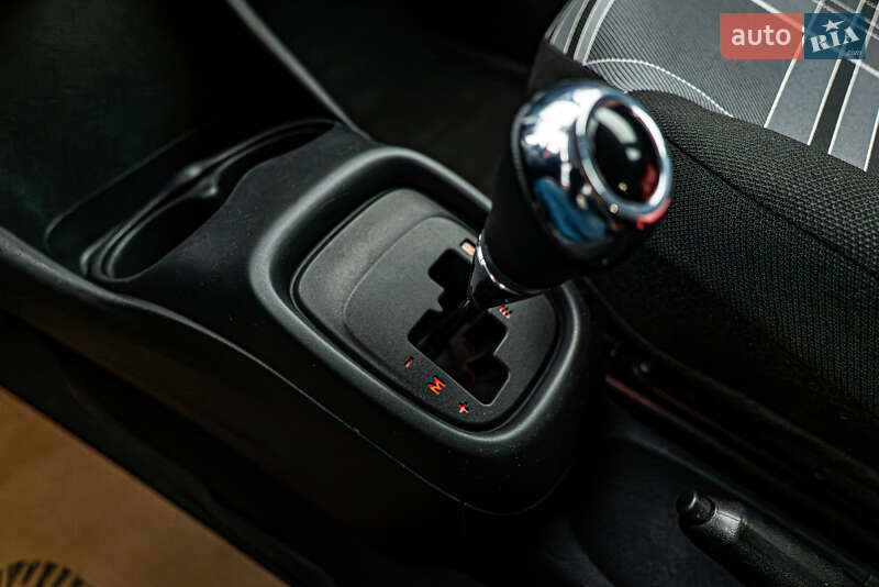 Хэтчбек Peugeot 108 2018 в Киеве фото 15 Хэтчбек Peugeot 108 2018 в Киеве