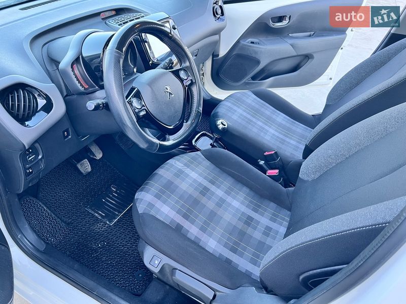 Хэтчбек Peugeot 108 2019 в Киеве