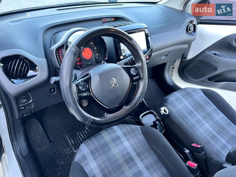 Хэтчбек Peugeot 108 2019 в Киеве