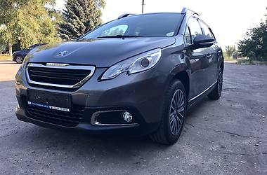 Минивэн Peugeot 2008 2015 в Киеве