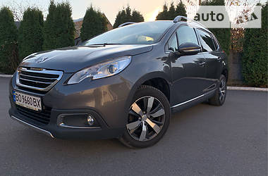 Хэтчбек Peugeot 2008 2015 в Тернополе