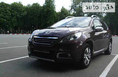 Внедорожник / Кроссовер Peugeot 2008 2015 в Харькове