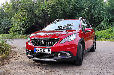 Внедорожник / Кроссовер Peugeot 2008 2017 в Запорожье