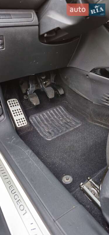 Внедорожник / Кроссовер Peugeot 2008 2019 в Виннице