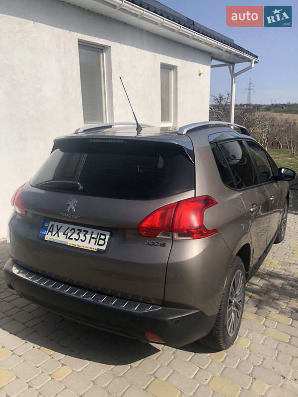 Позашляховик / Кросовер Peugeot 2008 2014 в Харкові