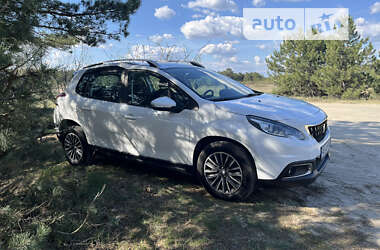 Внедорожник / Кроссовер Peugeot 2008 2017 в Днепре