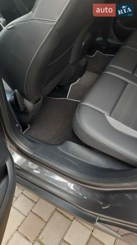 Позашляховик / Кросовер Peugeot 2008 2019 в Івано-Франківську