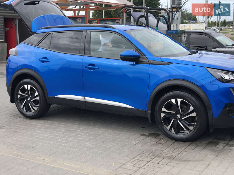 Позашляховик / Кросовер Peugeot 2008 2020 в Києві
