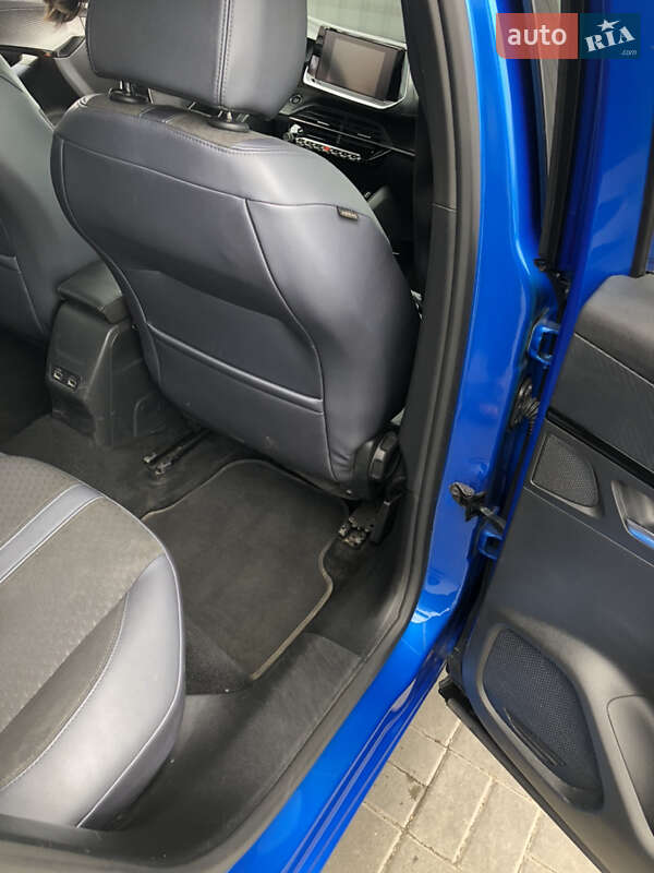 Позашляховик / Кросовер Peugeot 2008 2020 в Києві