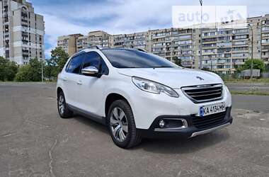 Внедорожник / Кроссовер Peugeot 2008 2016 в Киеве