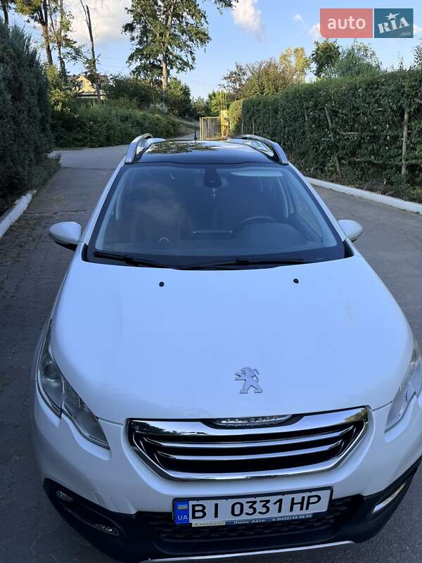 Позашляховик / Кросовер Peugeot 2008 2015 в Полтаві