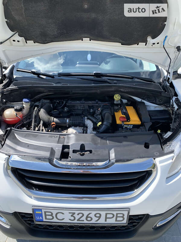 Внедорожник / Кроссовер Peugeot 2008 2014 в Винниках фото 10 Внедорожник / Кроссовер Peugeot 2008 2014 в Винниках