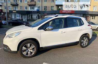 Внедорожник / Кроссовер Peugeot 2008 2014 в Луцке