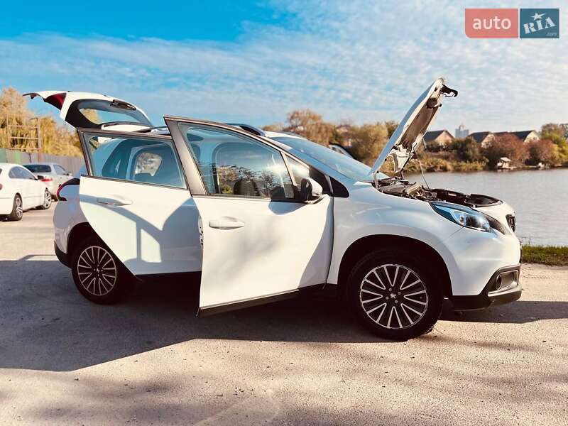 Позашляховик / Кросовер Peugeot 2008 2019 в Києві