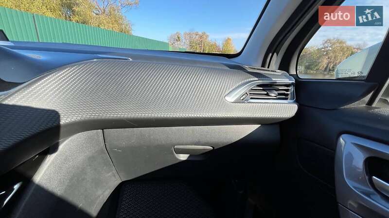 Позашляховик / Кросовер Peugeot 2008 2019 в Києві