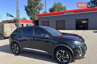 Внедорожник / Кроссовер Peugeot 2008 2020 в 