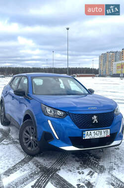 Внедорожник / Кроссовер Peugeot 2008 2022 в Киеве