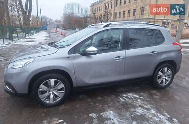 Позашляховик / Кросовер Peugeot 2008 2015 в Харкові