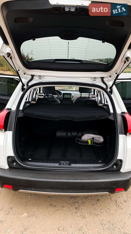 Позашляховик / Кросовер Peugeot 2008 2013 в Кривому Розі