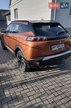 Внедорожник / Кроссовер Peugeot 2008 2020 в 
