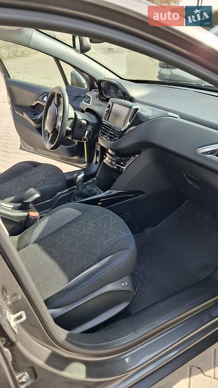 Позашляховик / Кросовер Peugeot 2008 2019 в Хмельницькому