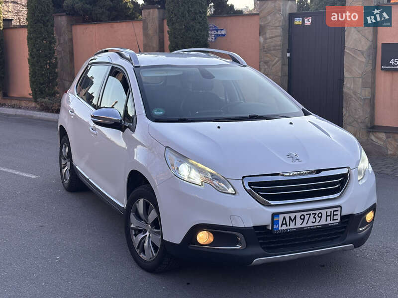 Позашляховик / Кросовер Peugeot 2008 2015 в Житомирі