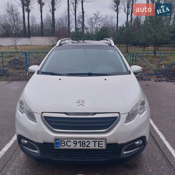 Внедорожник / Кроссовер Peugeot 2008 2014 в Львове