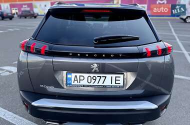 Внедорожник / Кроссовер Peugeot 2008 2020 в 