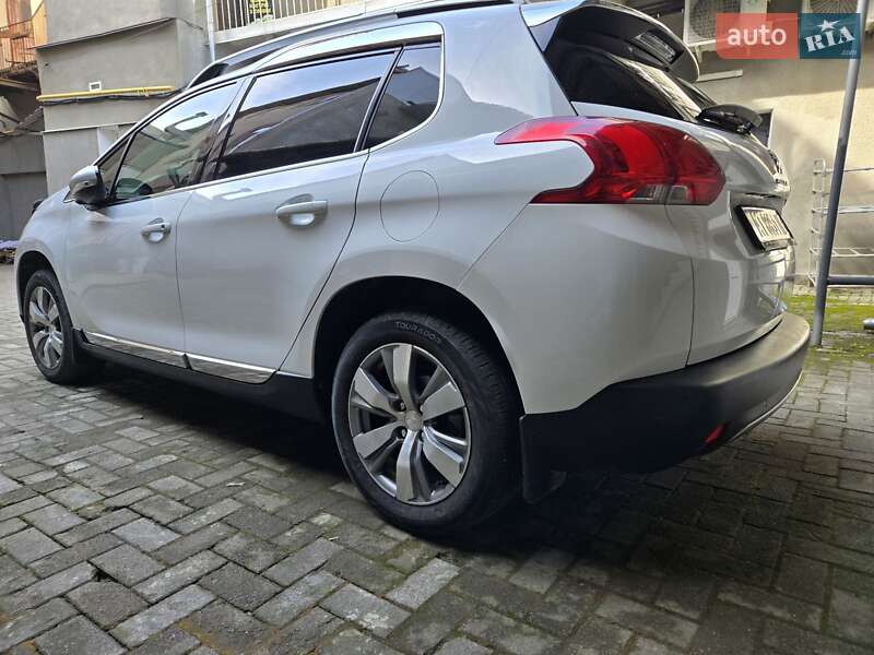 Внедорожник / Кроссовер Peugeot 2008 2014 в 