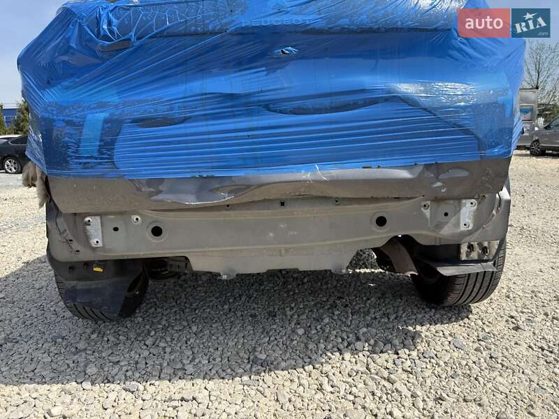 Позашляховик / Кросовер Peugeot 2008 2015 в Львові