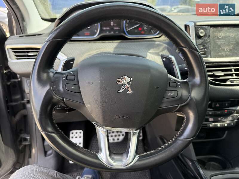 Позашляховик / Кросовер Peugeot 2008 2015 в Львові