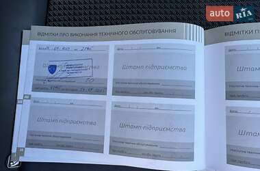 Внедорожник / Кроссовер Peugeot 2008 2021 в 