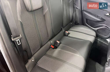 Внедорожник / Кроссовер Peugeot 2008 2022 в 
