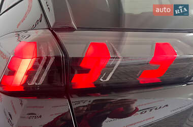 Внедорожник / Кроссовер Peugeot 2008 2022 в 