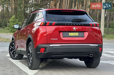 Позашляховик / Кросовер Peugeot 2008 2020 в 