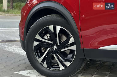 Позашляховик / Кросовер Peugeot 2008 2020 в 