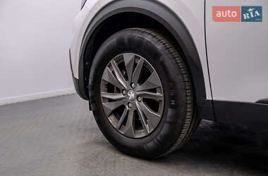 Внедорожник / Кроссовер Peugeot 2008 2020 в 