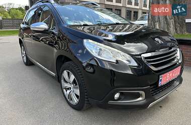 Внедорожник / Кроссовер Peugeot 2008 2014 в Киеве