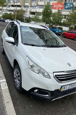 Внедорожник / Кроссовер Peugeot 2008 2014 в Киеве