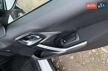 Внедорожник / Кроссовер Peugeot 2008 2013 в 