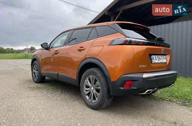 Внедорожник / Кроссовер Peugeot 2008 2021 в 