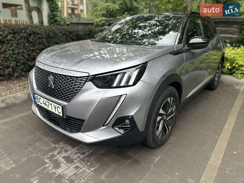 Позашляховик / Кросовер Peugeot 2008 2022 в 