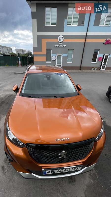 Позашляховик / Кросовер Peugeot 2008 2020 в Дніпрі