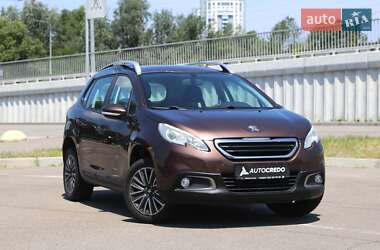 Внедорожник / Кроссовер Peugeot 2008 2014 в Киеве