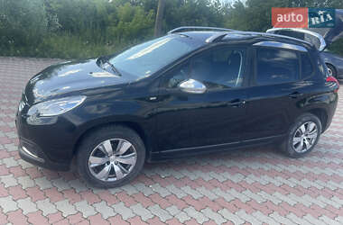 Позашляховик / Кросовер Peugeot 2008 2015 в 