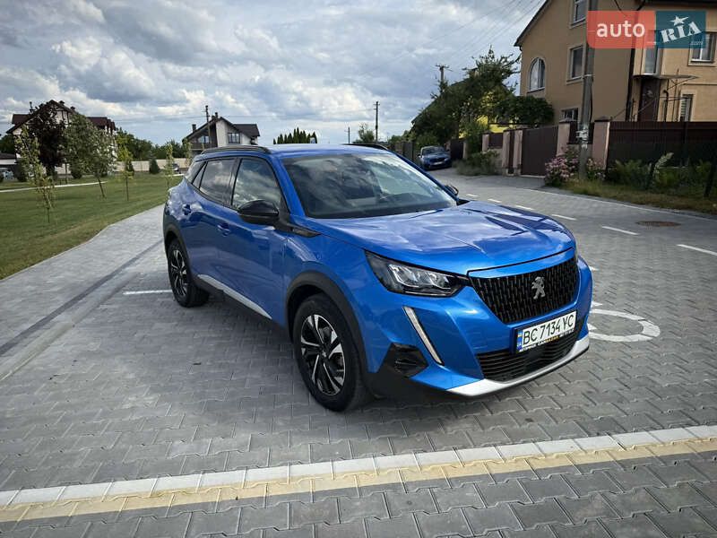 Позашляховик / Кросовер Peugeot 2008 2022 в Львові