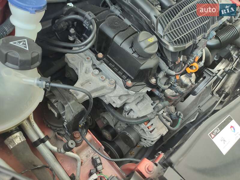 Внедорожник / Кроссовер Peugeot 2008 2014 в Ирпене фото 26 Внедорожник / Кроссовер Peugeot 2008 2014 в Ирпене