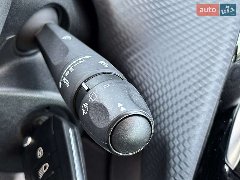 Позашляховик / Кросовер Peugeot 2008 2019 в Києві фото 30 Позашляховик / Кросовер Peugeot 2008 2019 в Києві